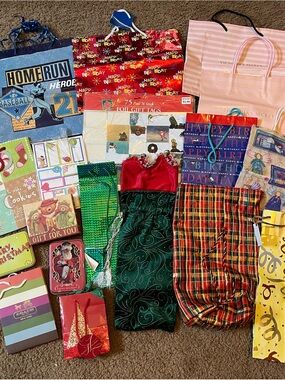 Gift Bags / Gift Card Boxes / To/From Stickers / Fabric Gift Bags / Bottle Gift